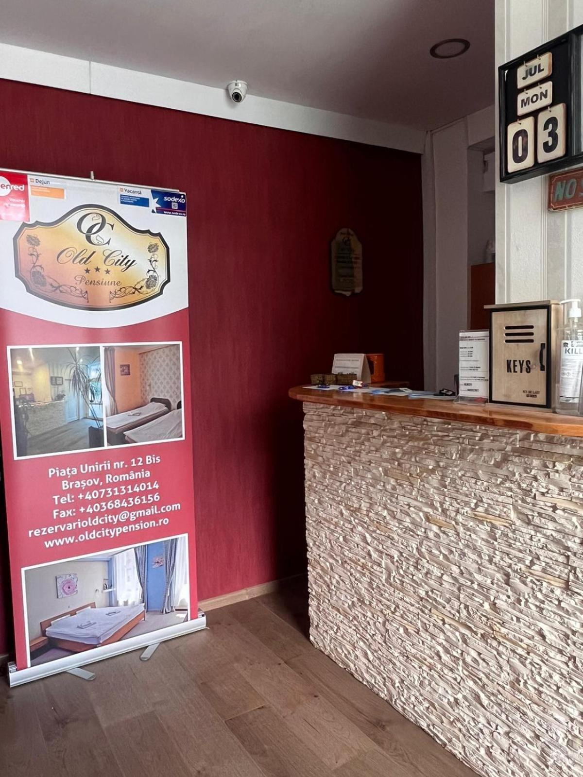 Pension Old City Braşov Extérieur photo